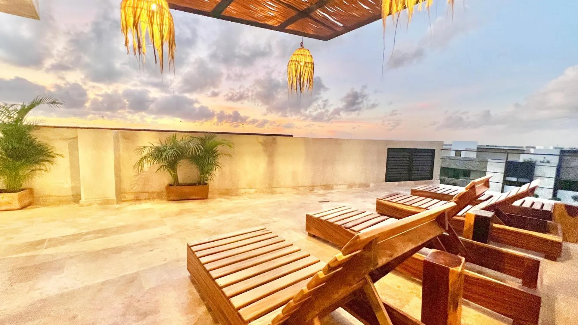 Rooftop Oasis: Urban Retreat with Infinity Pool & Private Terrace Apartment Tulum Mexico